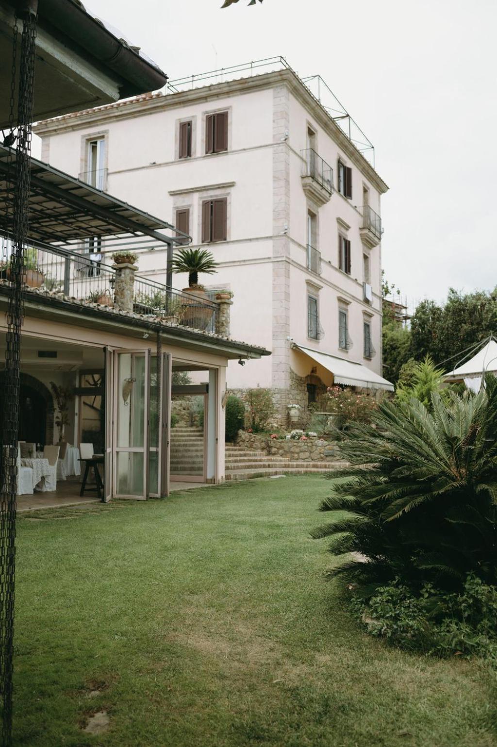 Villa Clodia Relais Manziana Exterior foto